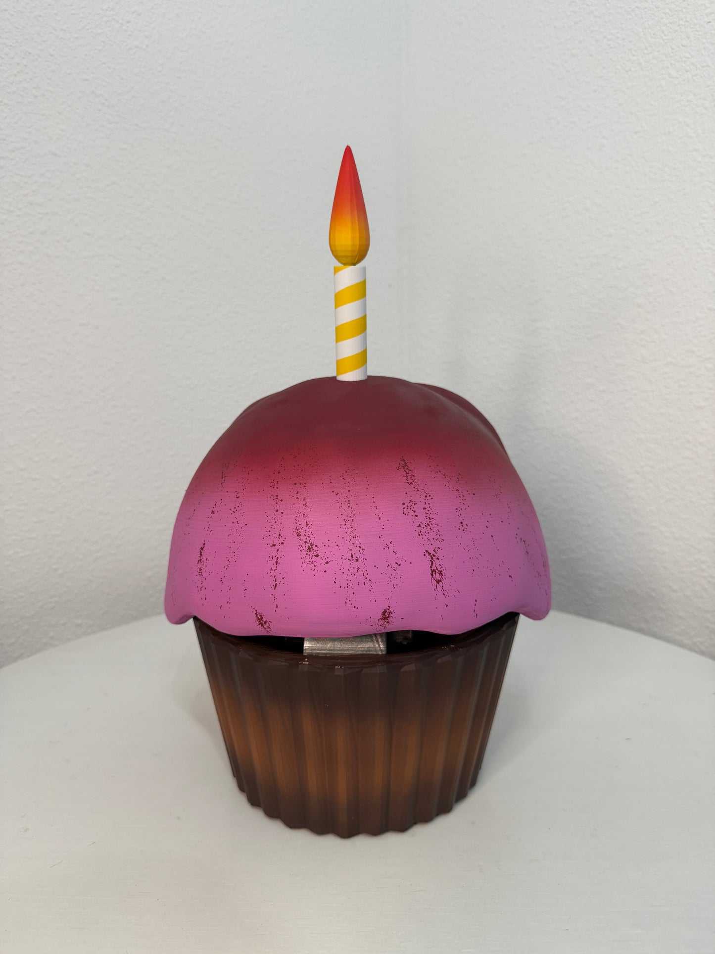 Carl Mr. Cupcake de FNAF- Tamaño real