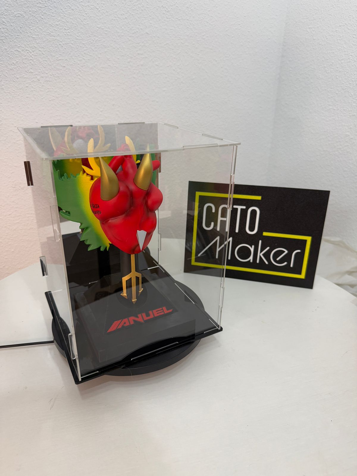 Microfono Anuel Corazon Con Vitrina