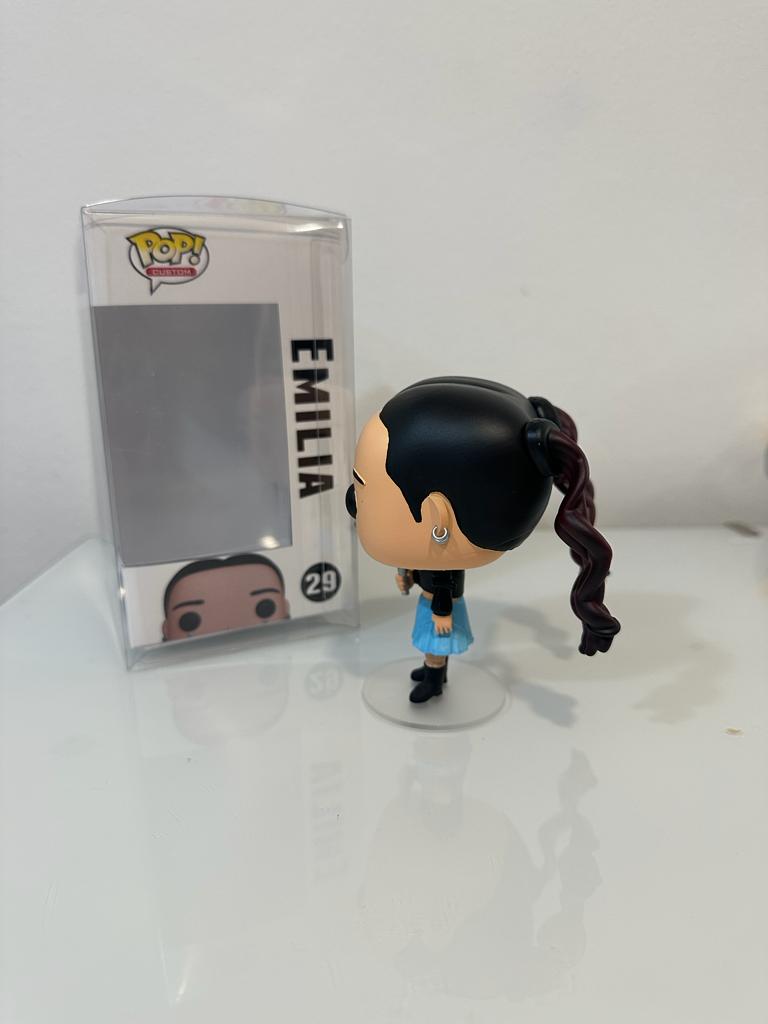 Emilia Mernes Pop