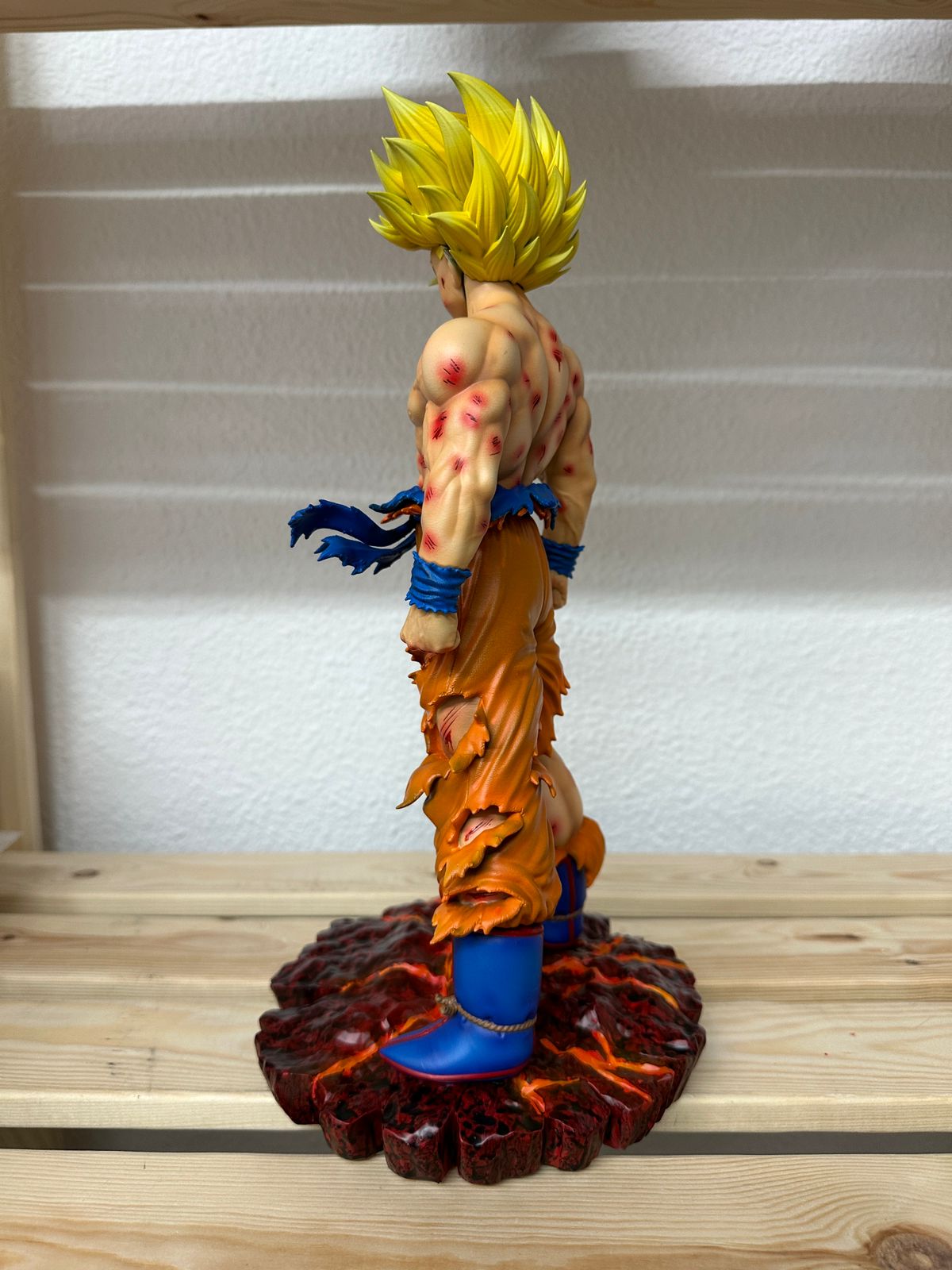 Goku escala 1/6